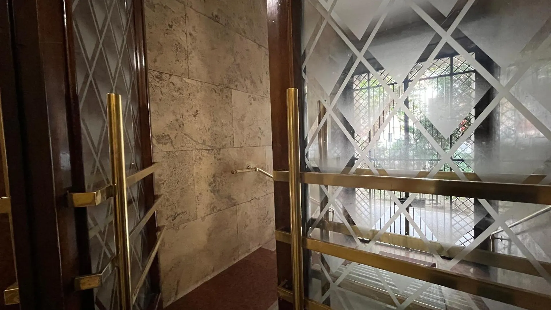 Apartment Morozzo 1939 - Elegant, Peaceful, Near Duomo